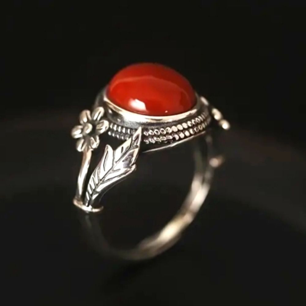 Vintage Silver Ring with Red Stone sz 7